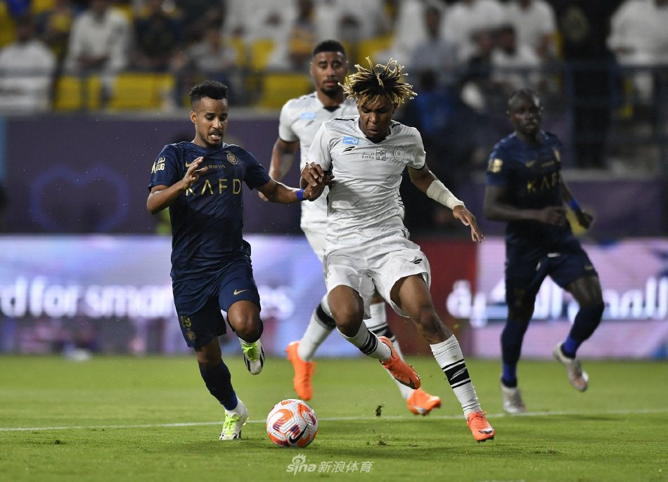 登贝莱以出 登贝莱以出