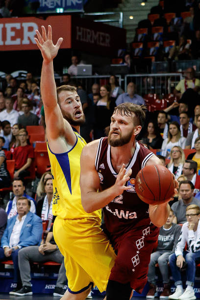 还是里夫斯 还是里夫斯