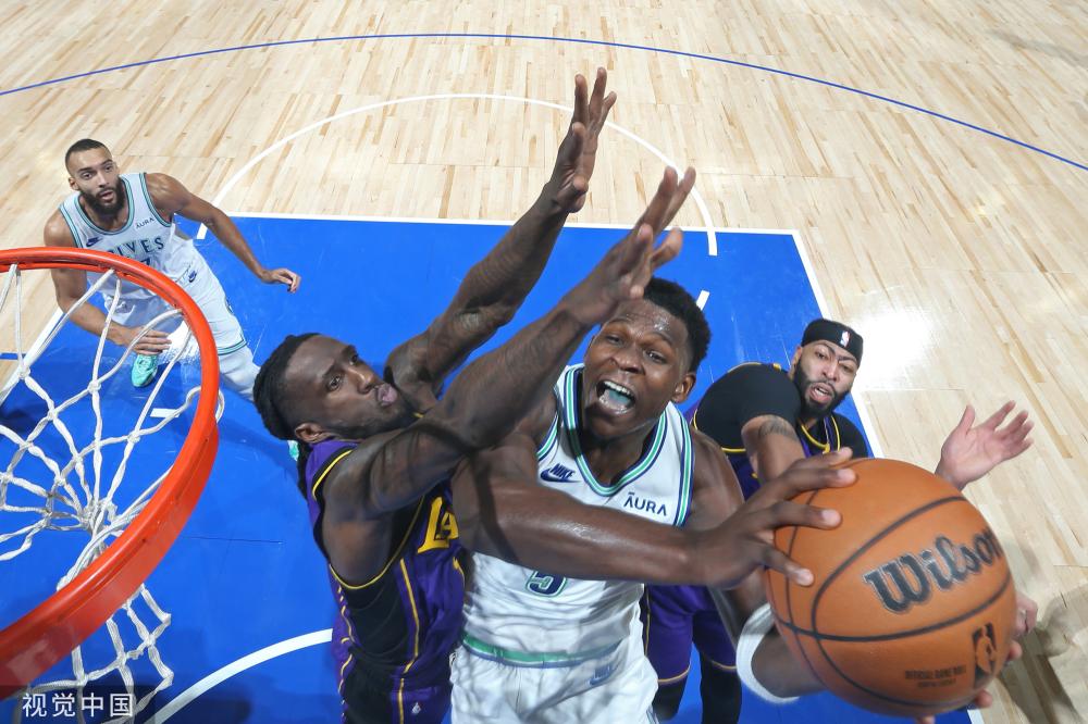 示了其不俗 示了其不俗